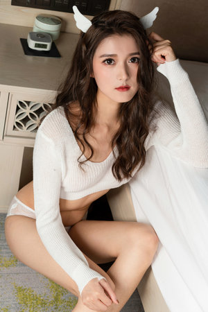 亚洲卡一卡2卡三卡4卡5卡乱码，61分钟（男人需要的视频地址）